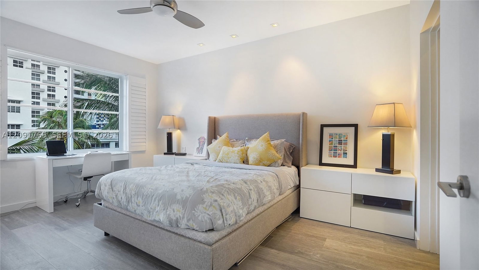 Real estate property located at 1460 Ocean Dr #407, Miami-dade, The Drake Condo, Miami Beach, FL