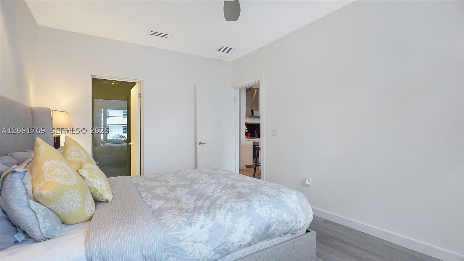 Real estate property located at 1460 Ocean Dr #407, Miami-dade, The Drake Condo, Miami Beach, FL