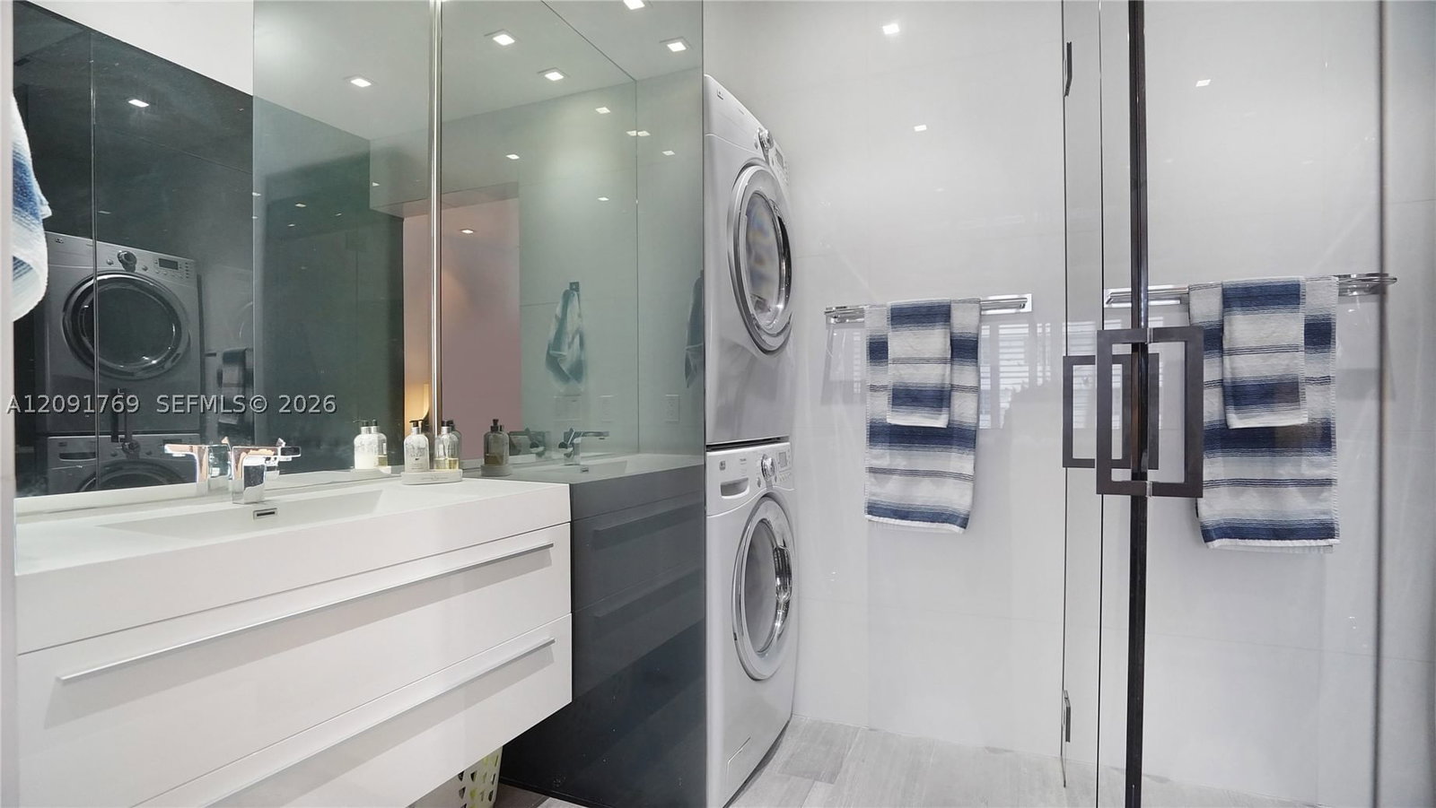 Real estate property located at 1460 Ocean Dr #407, Miami-dade, The Drake Condo, Miami Beach, FL