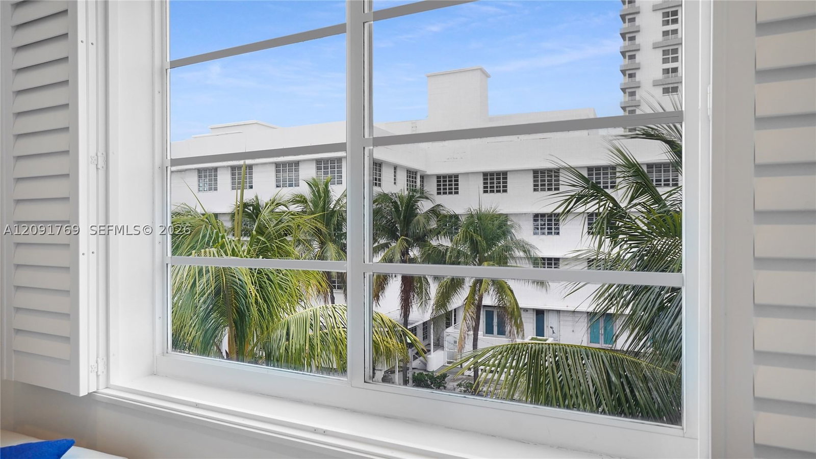 Real estate property located at 1460 Ocean Dr #407, Miami-dade, The Drake Condo, Miami Beach, FL