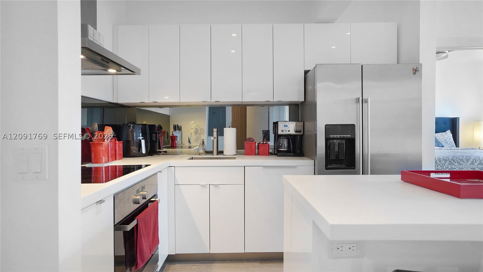 Real estate property located at 1460 Ocean Dr #407, Miami-dade, The Drake Condo, Miami Beach, FL