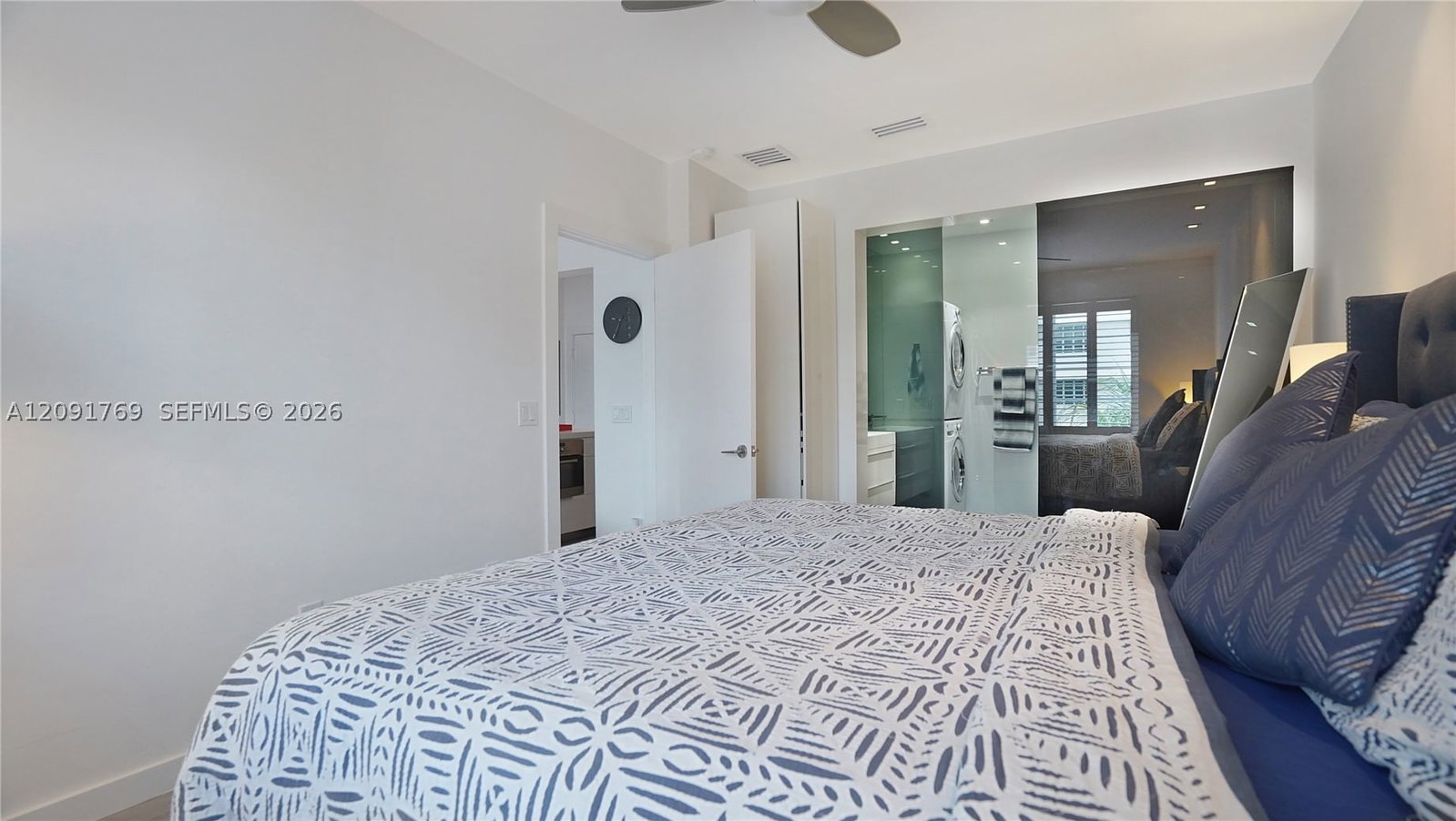 Real estate property located at 1460 Ocean Dr #407, Miami-dade, The Drake Condo, Miami Beach, FL
