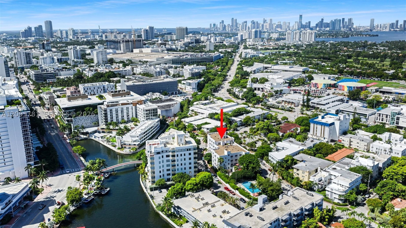 Real estate property located at 255 24th St #330, Miami-dade, The Mantell Condo, Miami Beach, FL