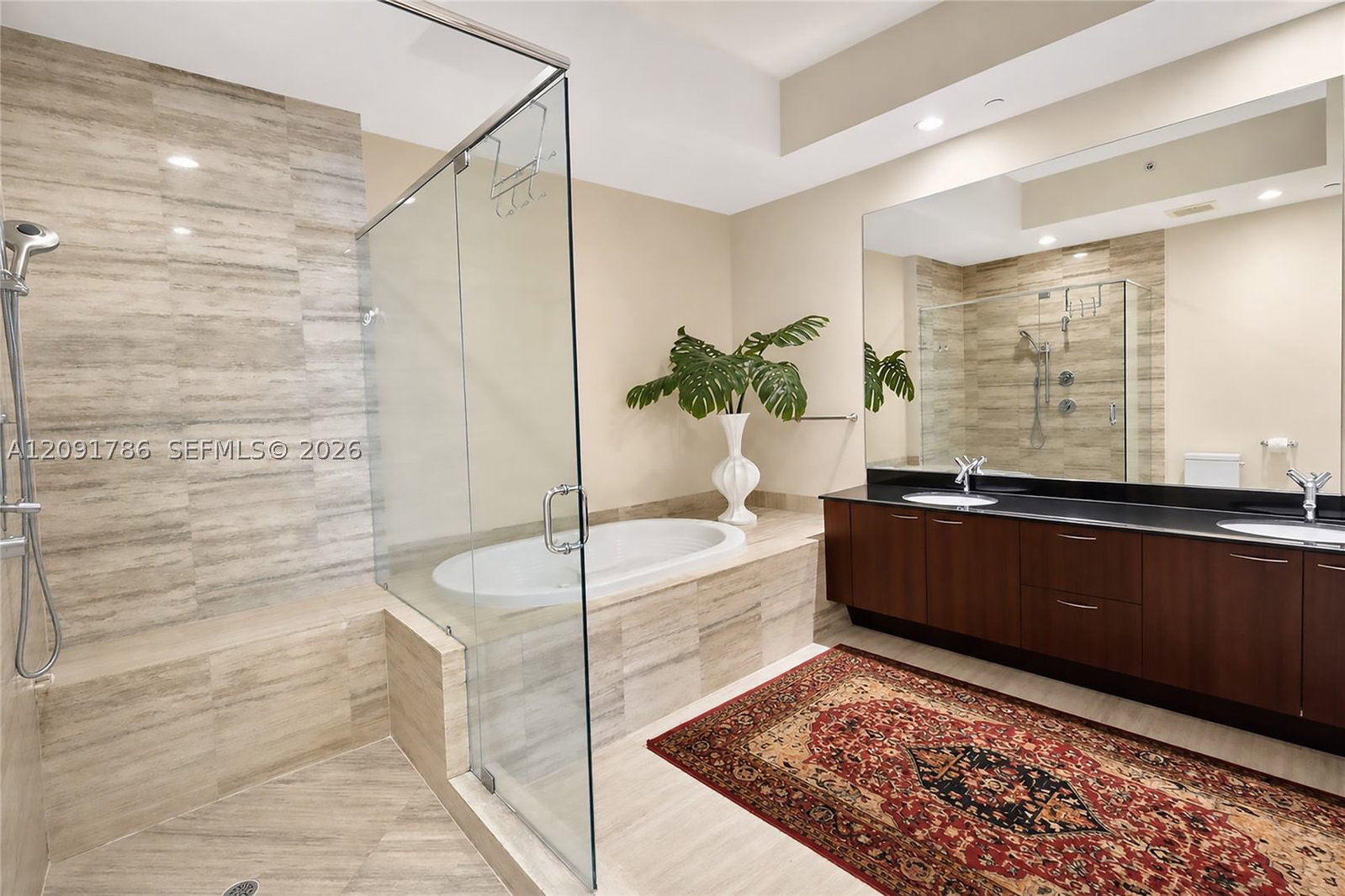 Real estate property located at 15811 Collins Ave #4007, Miami-dade, Tdr Tower Iii Condo, Sunny Isles Beach, FL