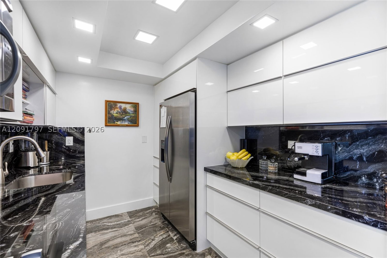Real estate property located at 20355 34th Ct #1422, Miami-dade, Delvista Towers Condo, Aventura, FL