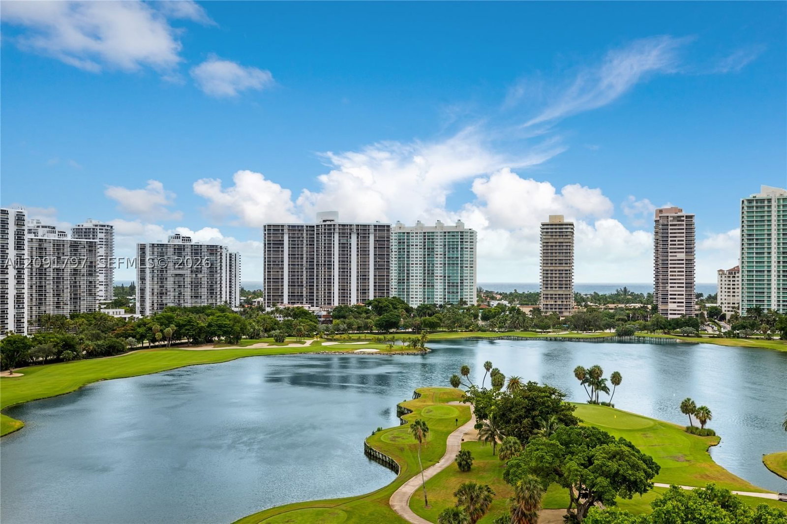 Real estate property located at 20355 34th Ct #1422, Miami-dade, Delvista Towers Condo, Aventura, FL