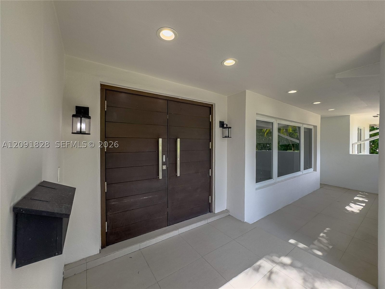 Real estate property located at 20405 22nd Pl, Miami-dade, Highland Oak Gardens Sec, Miami, FL