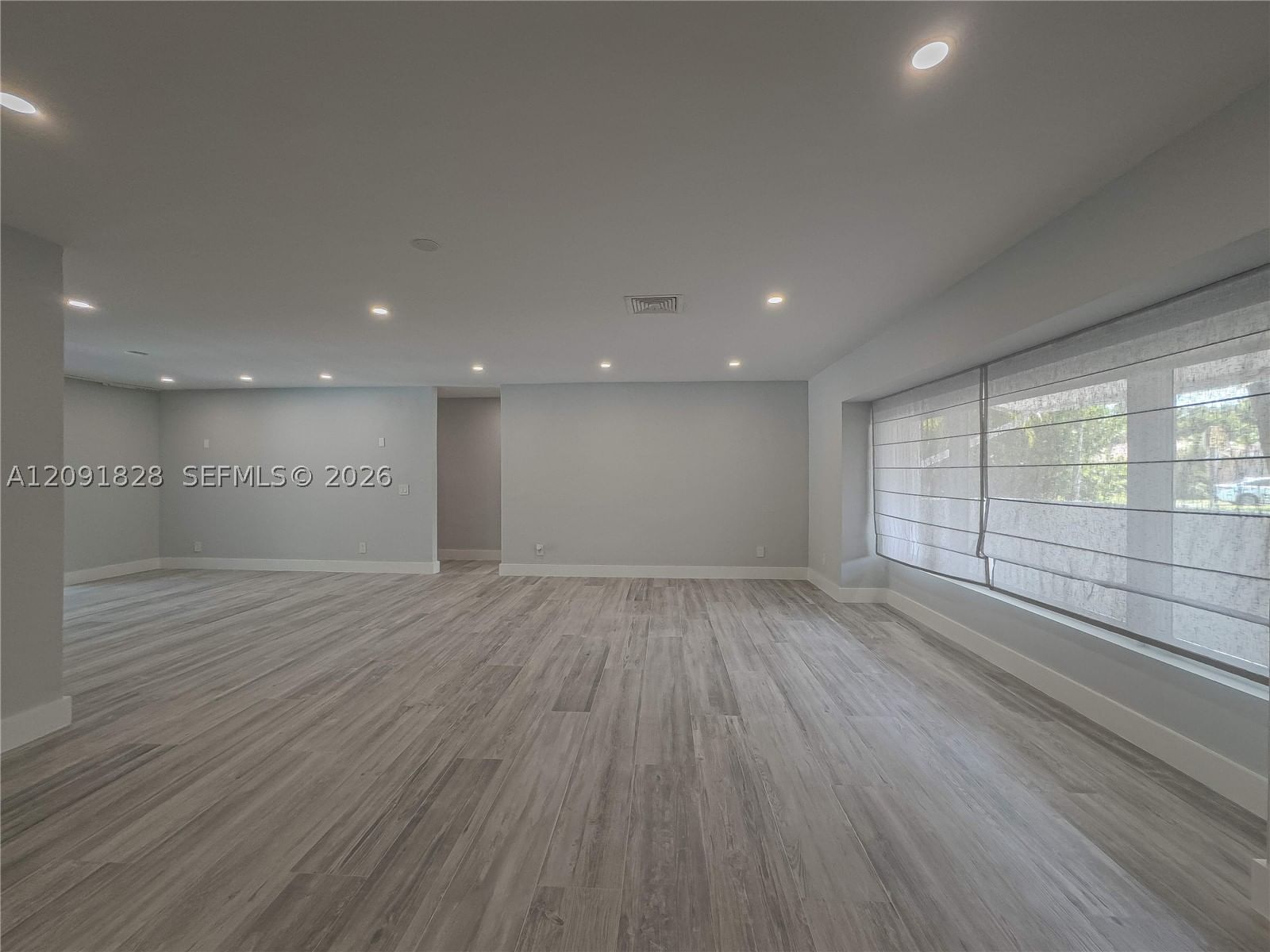 Real estate property located at 20405 22nd Pl, Miami-dade, Highland Oak Gardens Sec, Miami, FL