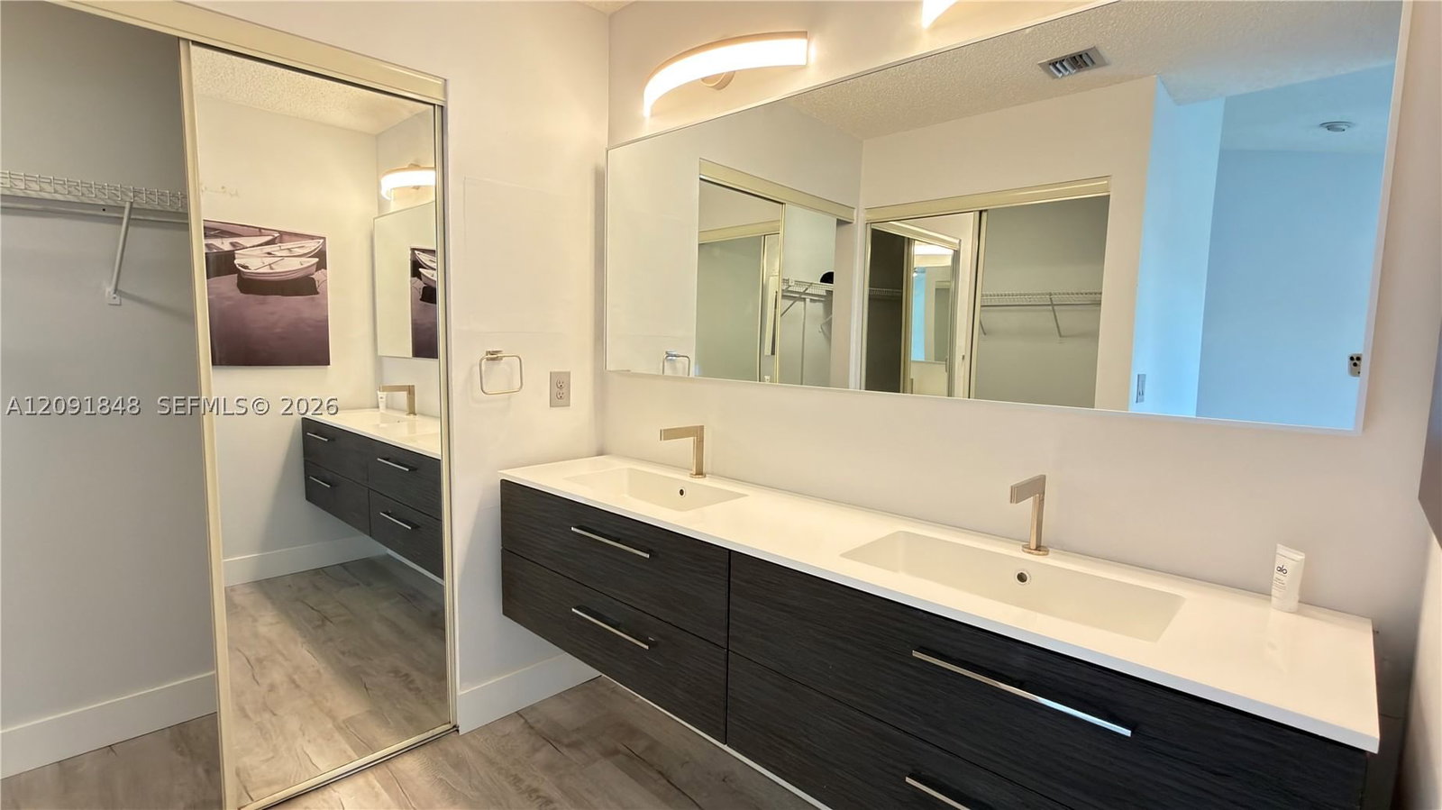 Real estate property located at 13950 Oak Ridge Dr, Broward, Shenandoah Section Two, Davie, FL