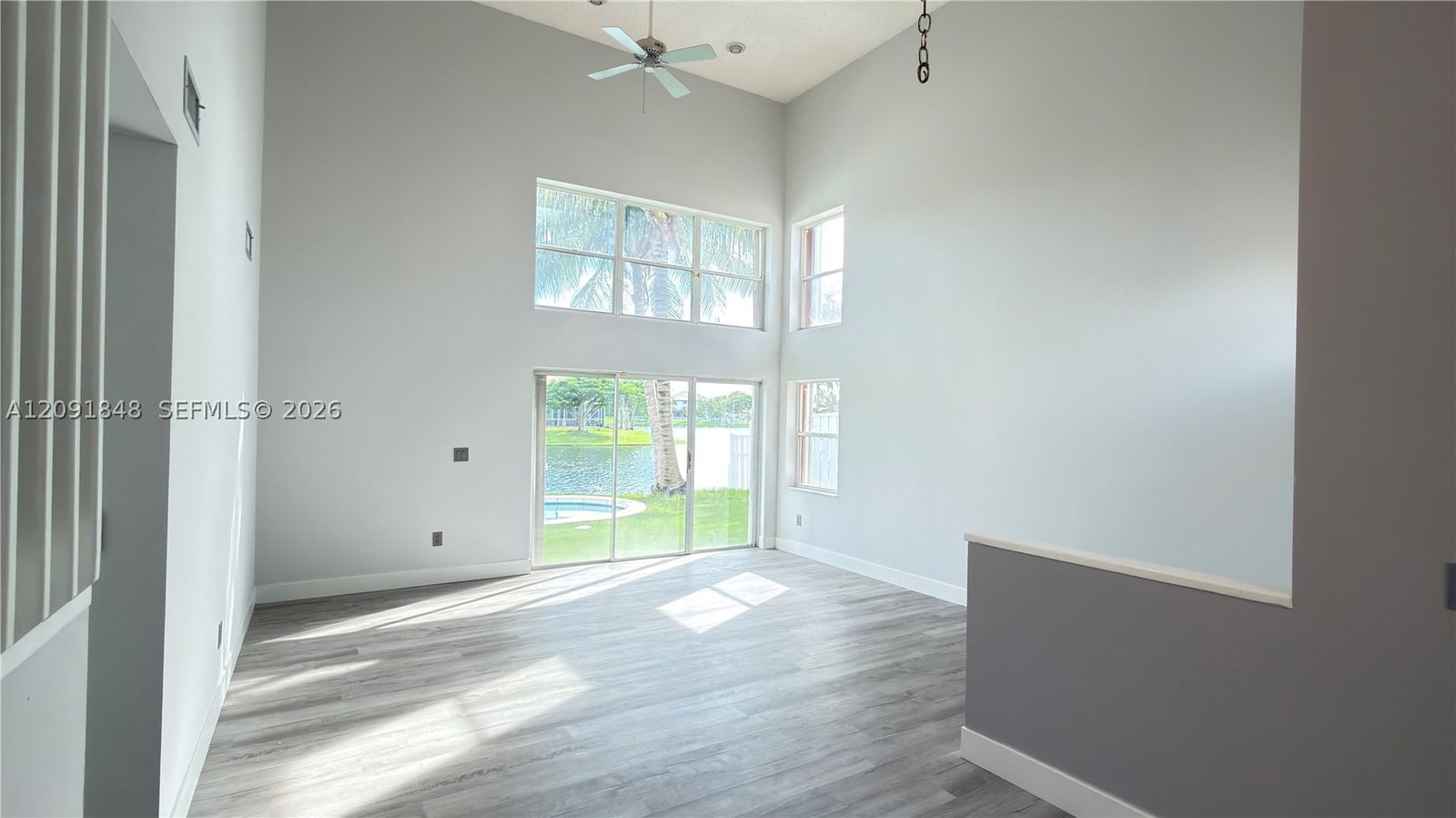 Real estate property located at 13950 Oak Ridge Dr, Broward, Shenandoah Section Two, Davie, FL