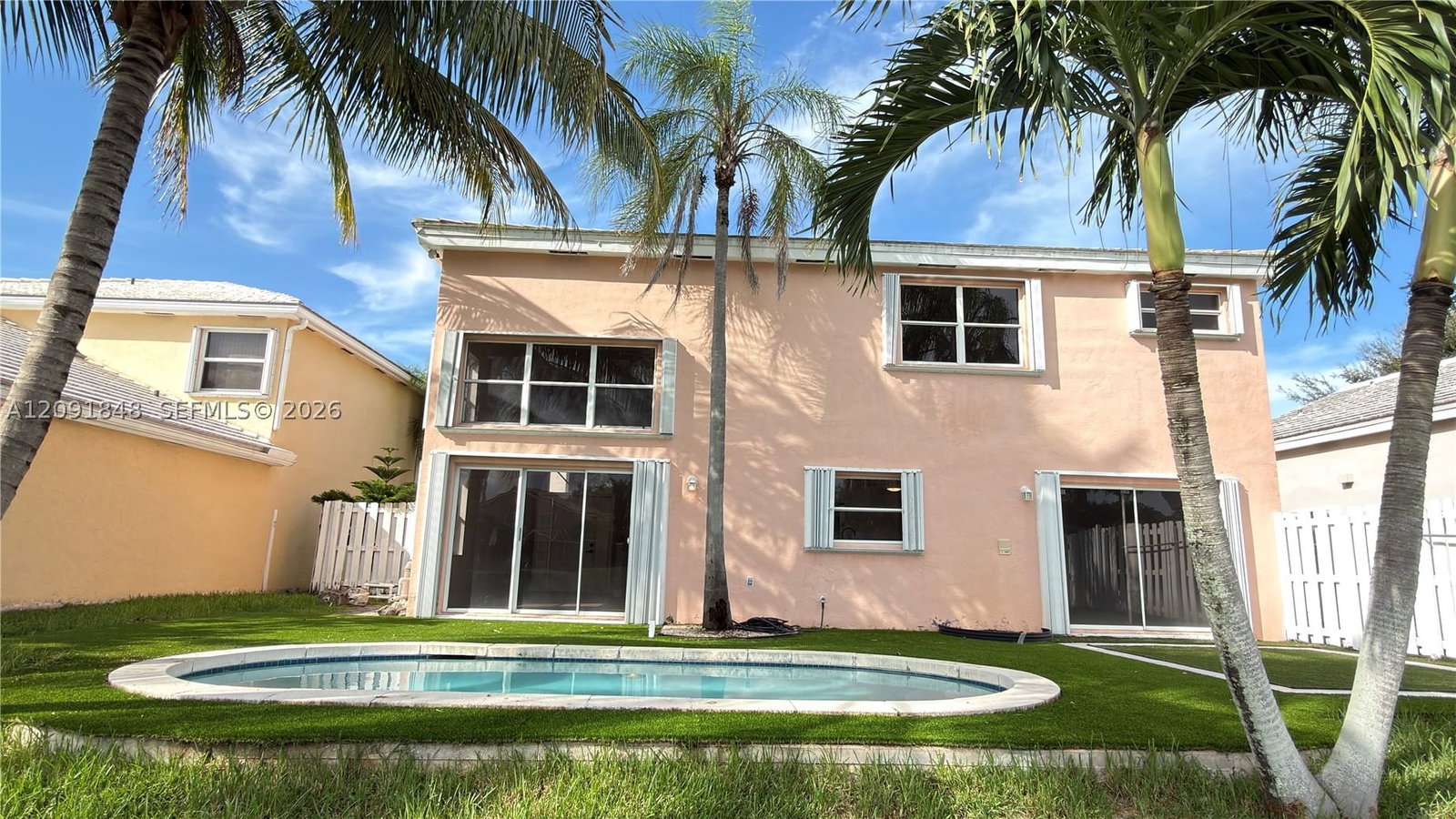 Real estate property located at 13950 Oak Ridge Dr, Broward, Shenandoah Section Two, Davie, FL