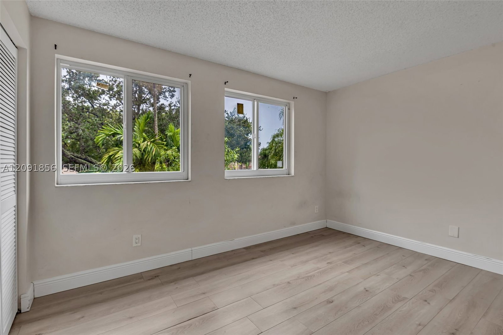 Real estate property located at 1724 110th Ter, Broward, Village At Harmony Lake, Davie, FL