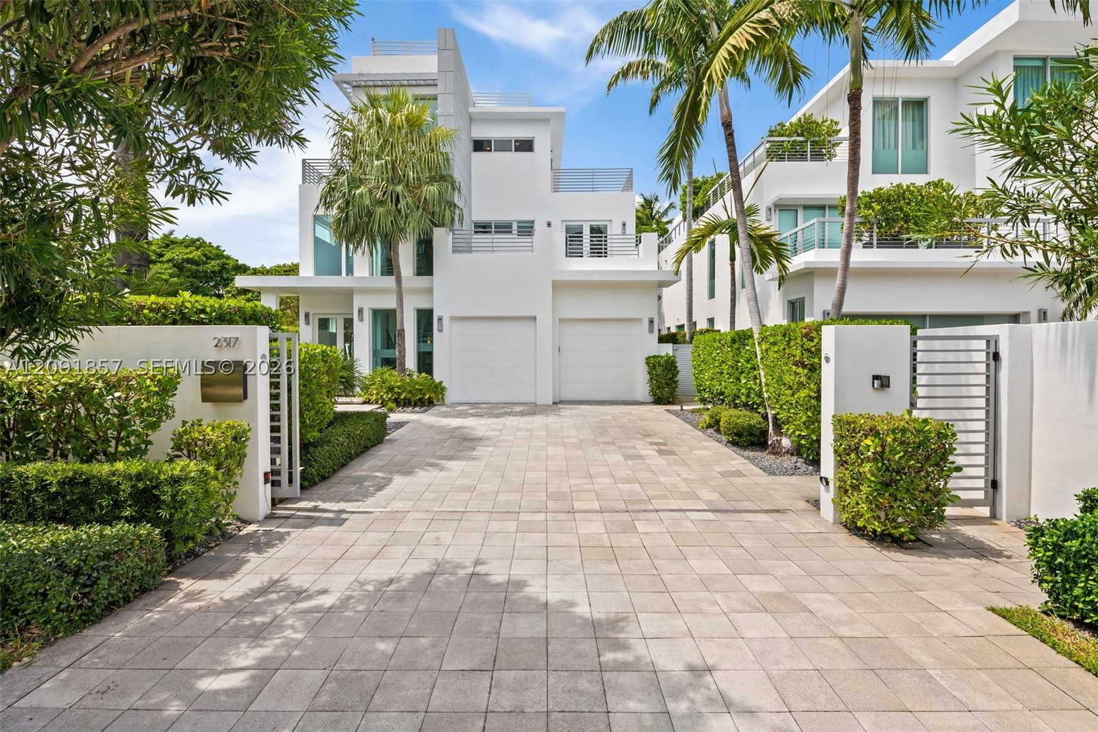 Real estate property located at 2317 Atlantic Blvd, Broward, Lauderdale Beach, Fort Lauderdale, FL