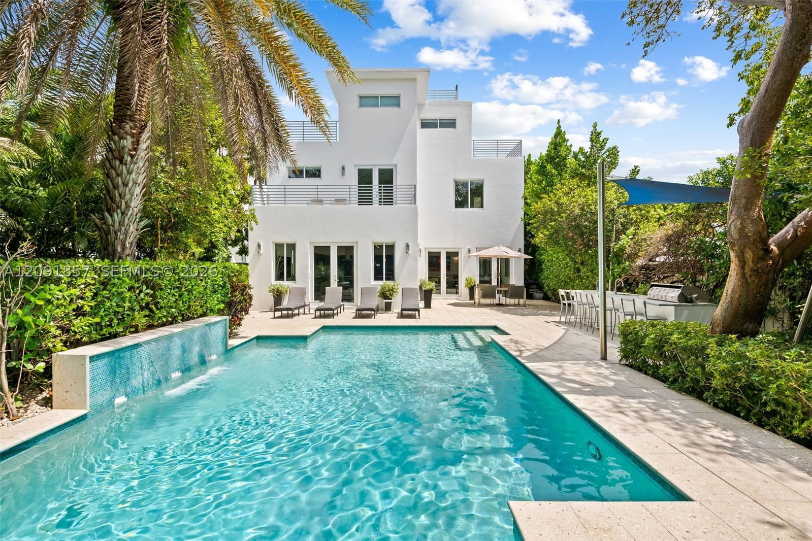 Real estate property located at 2317 Atlantic Blvd, Broward, Lauderdale Beach, Fort Lauderdale, FL