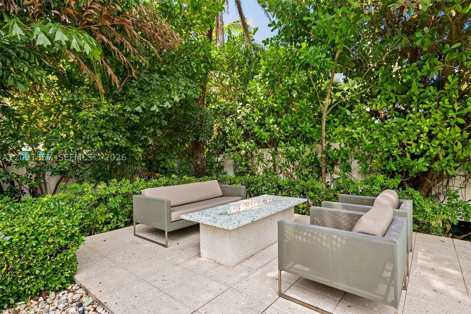 Real estate property located at 2317 Atlantic Blvd, Broward, Lauderdale Beach, Fort Lauderdale, FL