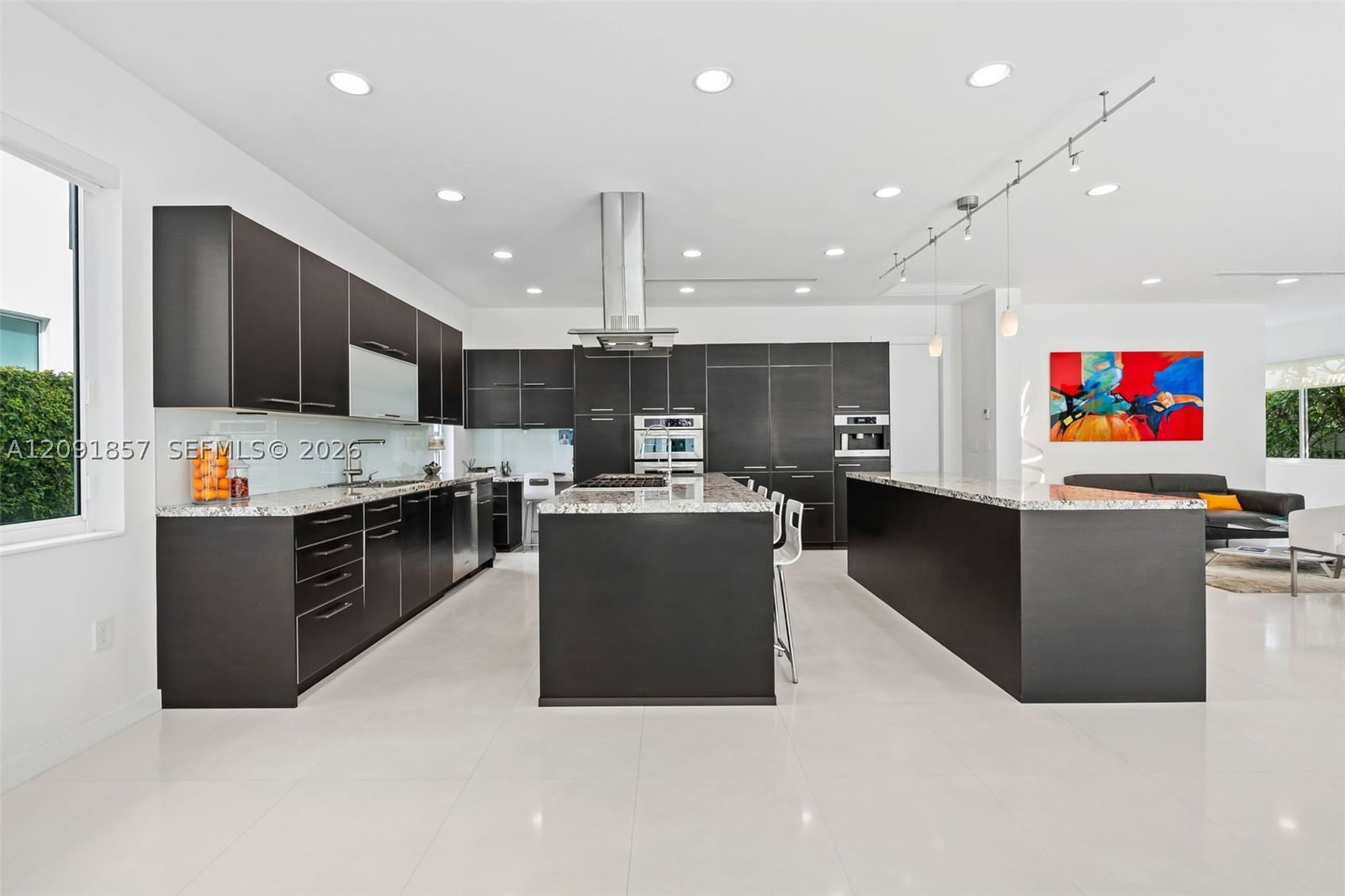 Real estate property located at 2317 Atlantic Blvd, Broward, Lauderdale Beach, Fort Lauderdale, FL