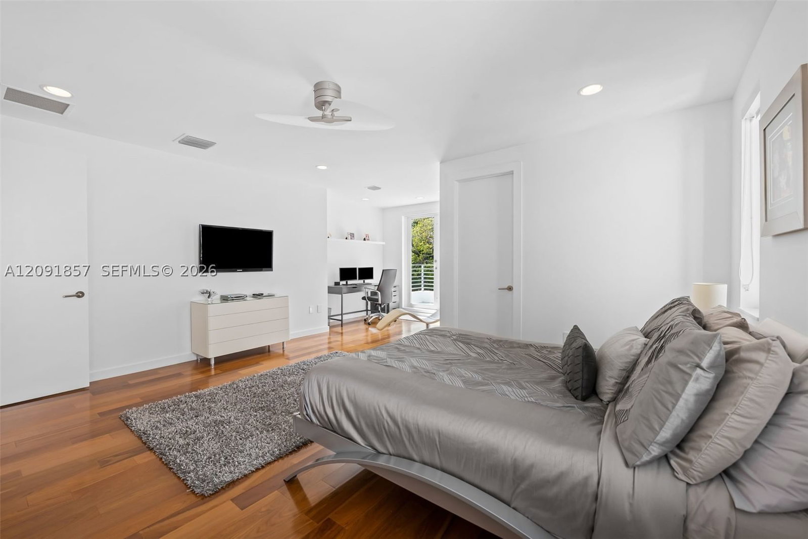 Real estate property located at 2317 Atlantic Blvd, Broward, Lauderdale Beach, Fort Lauderdale, FL