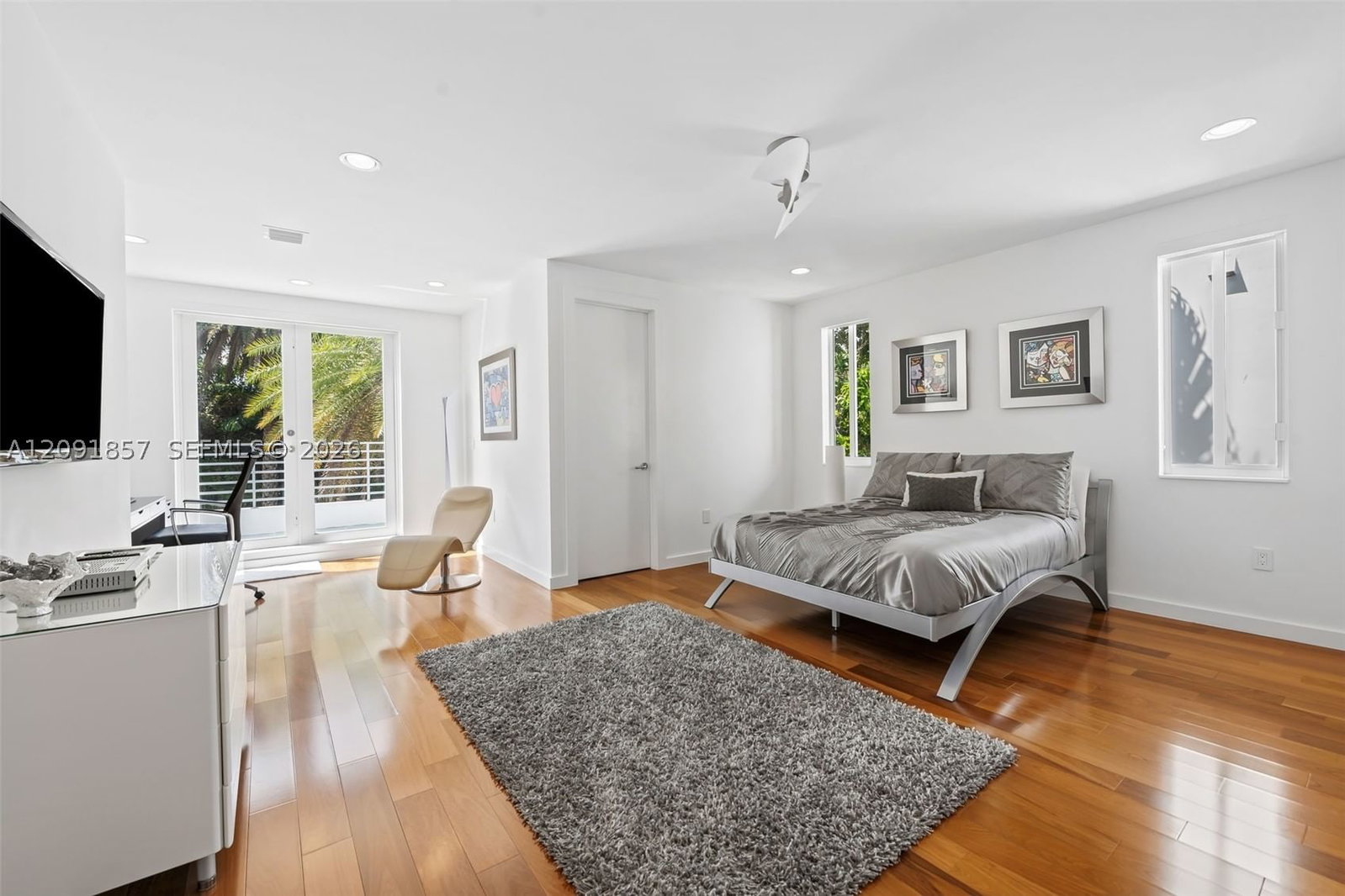 Real estate property located at 2317 Atlantic Blvd, Broward, Lauderdale Beach, Fort Lauderdale, FL