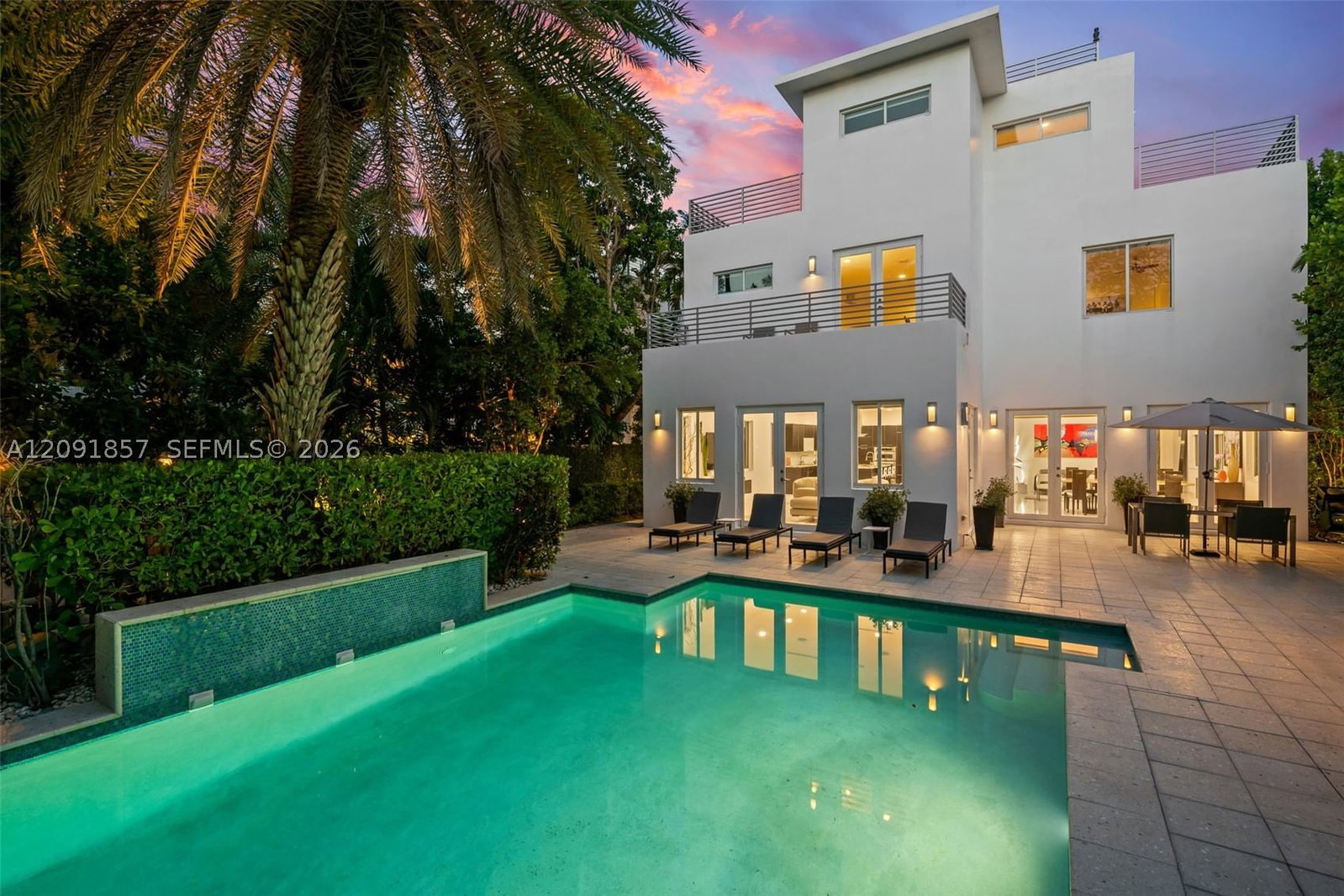 Real estate property located at 2317 Atlantic Blvd, Broward, Lauderdale Beach, Fort Lauderdale, FL