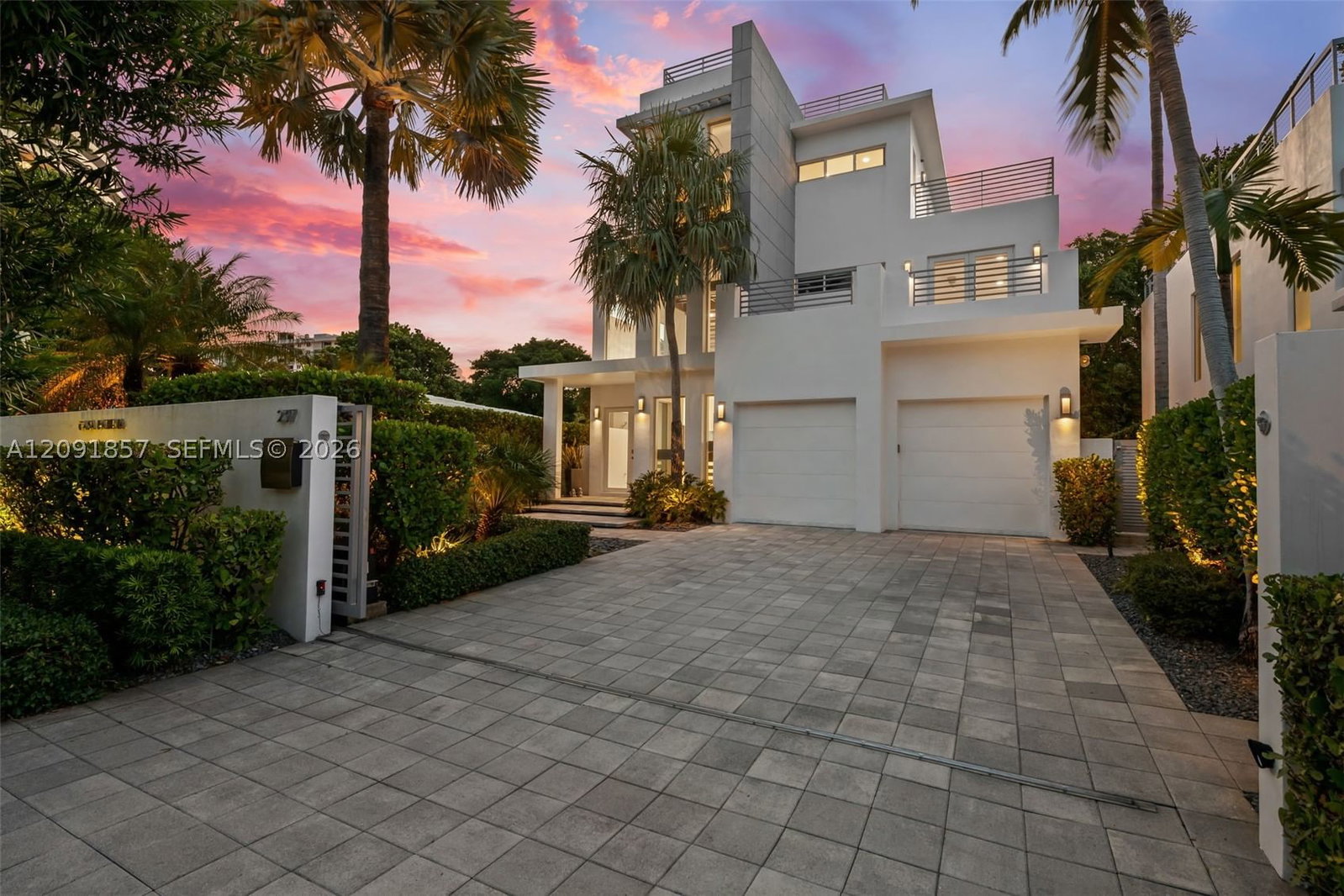 Real estate property located at 2317 Atlantic Blvd, Broward, Lauderdale Beach, Fort Lauderdale, FL
