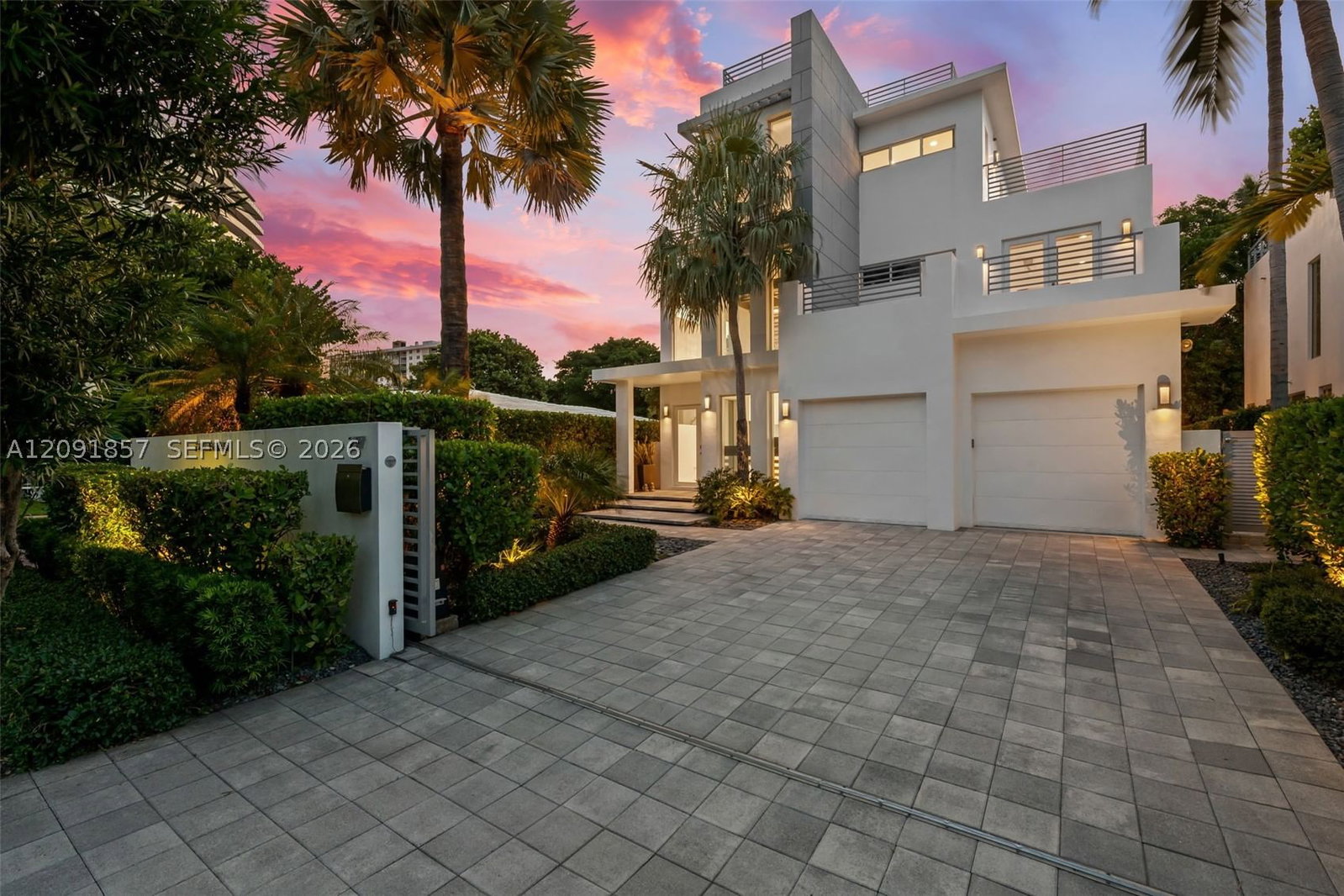 Real estate property located at 2317 Atlantic Blvd, Broward, Lauderdale Beach, Fort Lauderdale, FL