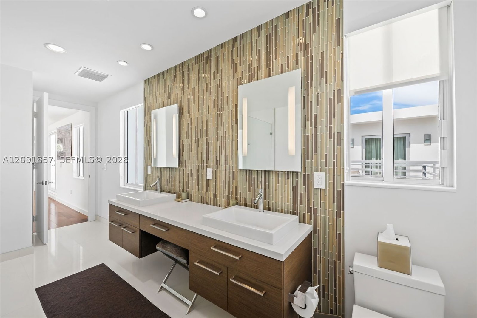 Real estate property located at 2317 Atlantic Blvd, Broward, Lauderdale Beach, Fort Lauderdale, FL