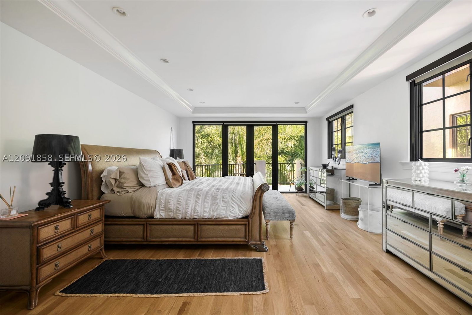 Real estate property located at 3471 Main Hwy #1204, Miami-dade, Cloisters On The Bay Cond, Coconut Grove, FL