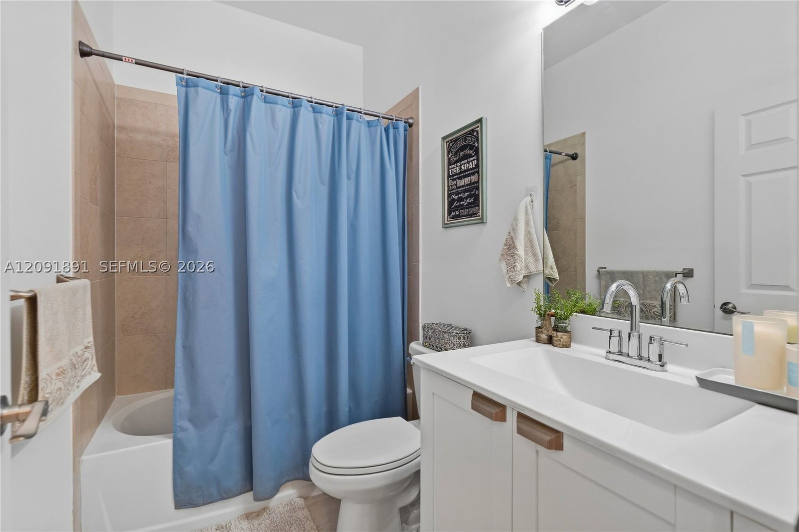 Real estate property located at 10496 33rd Ln, Miami-dade, Aquabella Section Two, Hialeah, FL