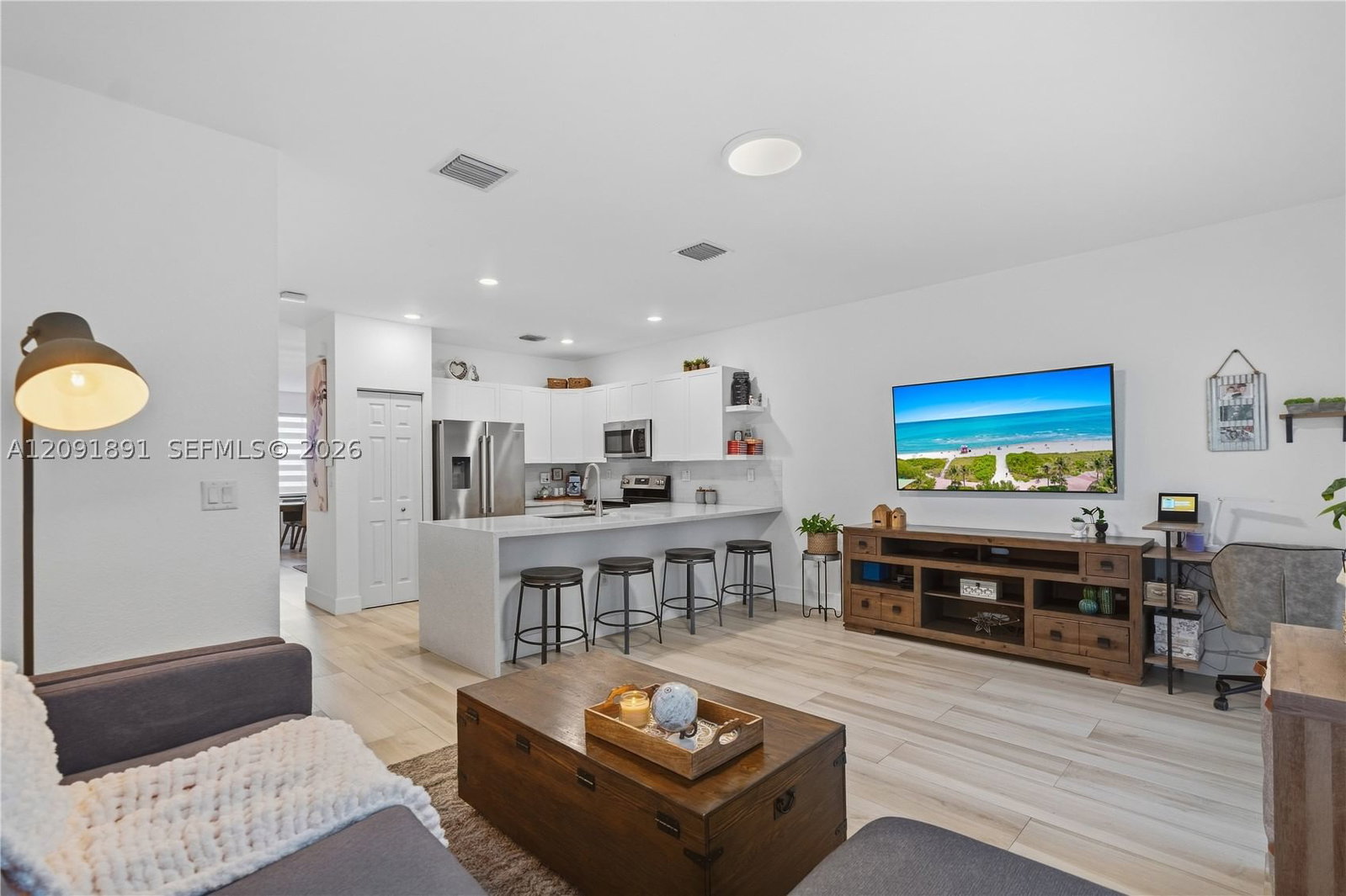 Real estate property located at 10496 33rd Ln, Miami-dade, Aquabella Section Two, Hialeah, FL