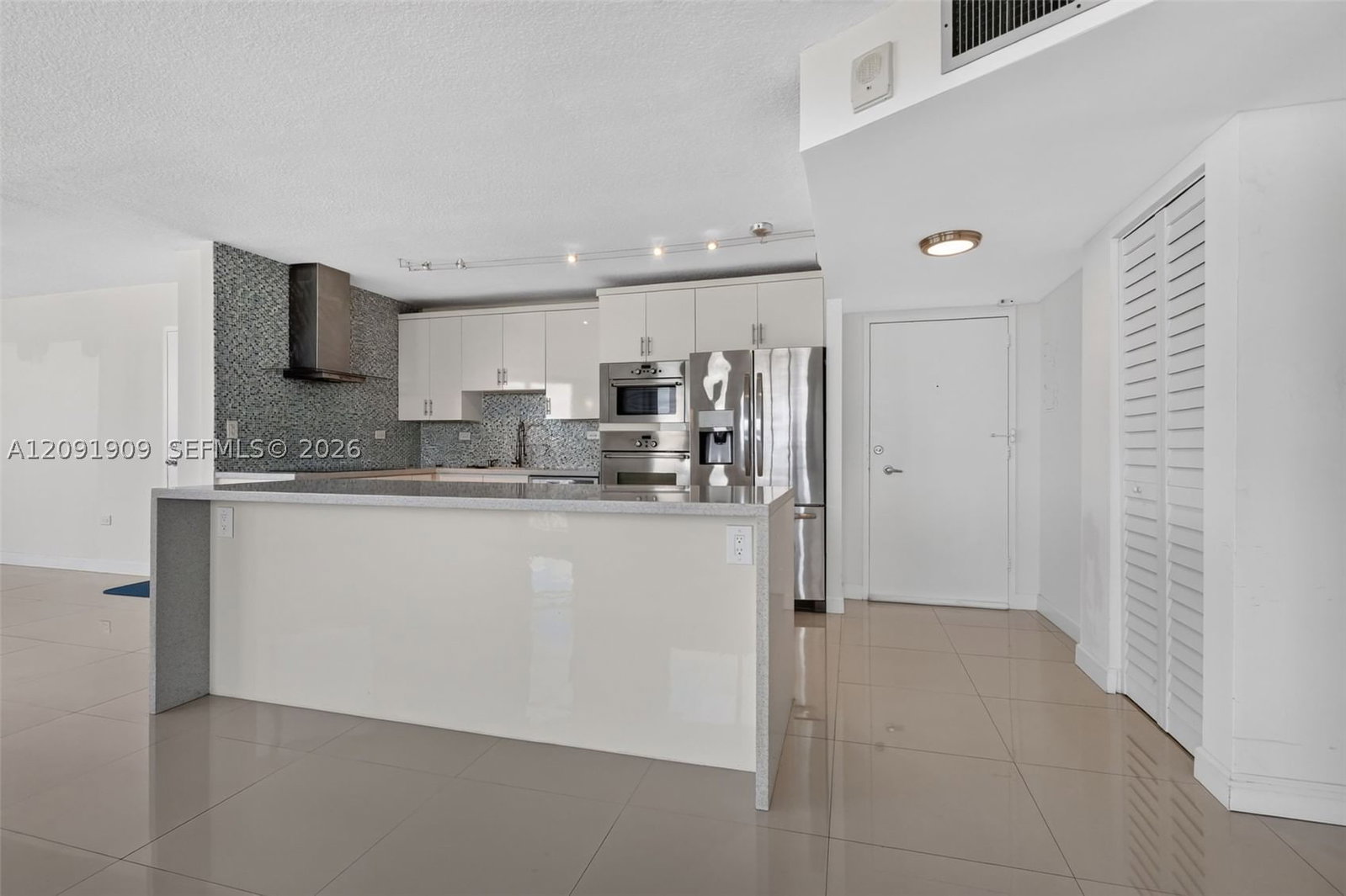 Real estate property located at 7135 Collins Ave #805, Miami-dade, Burleigh House Condo, Miami Beach, FL