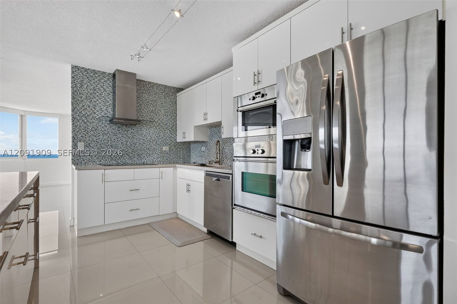 Real estate property located at 7135 Collins Ave #805, Miami-dade, Burleigh House Condo, Miami Beach, FL