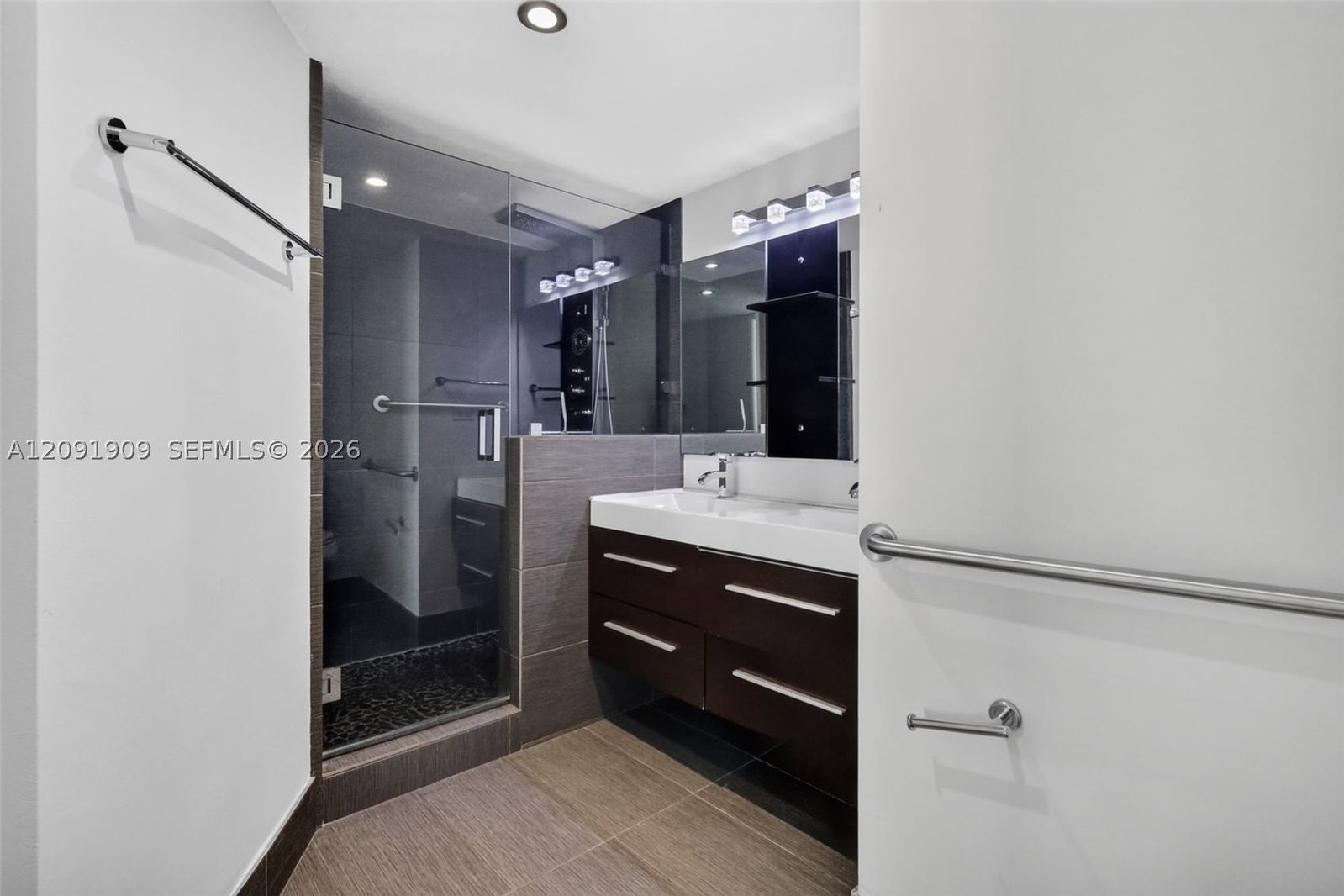 Real estate property located at 7135 Collins Ave #805, Miami-dade, Burleigh House Condo, Miami Beach, FL