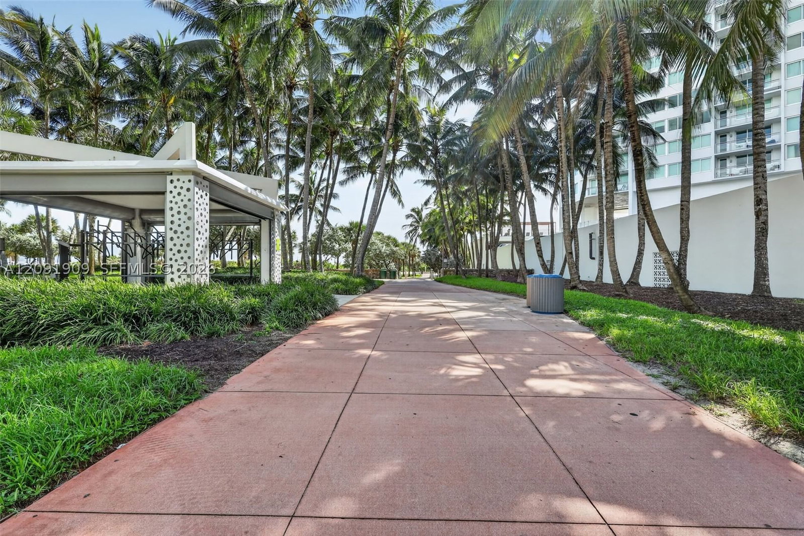 Real estate property located at 7135 Collins Ave #805, Miami-dade, Burleigh House Condo, Miami Beach, FL