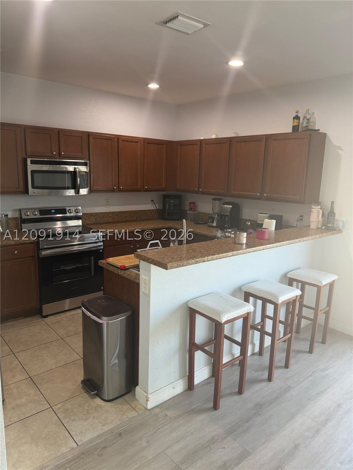 Real estate property located at 3515 89th Pl, Miami-dade, Bellagio Villas, Hialeah, FL
