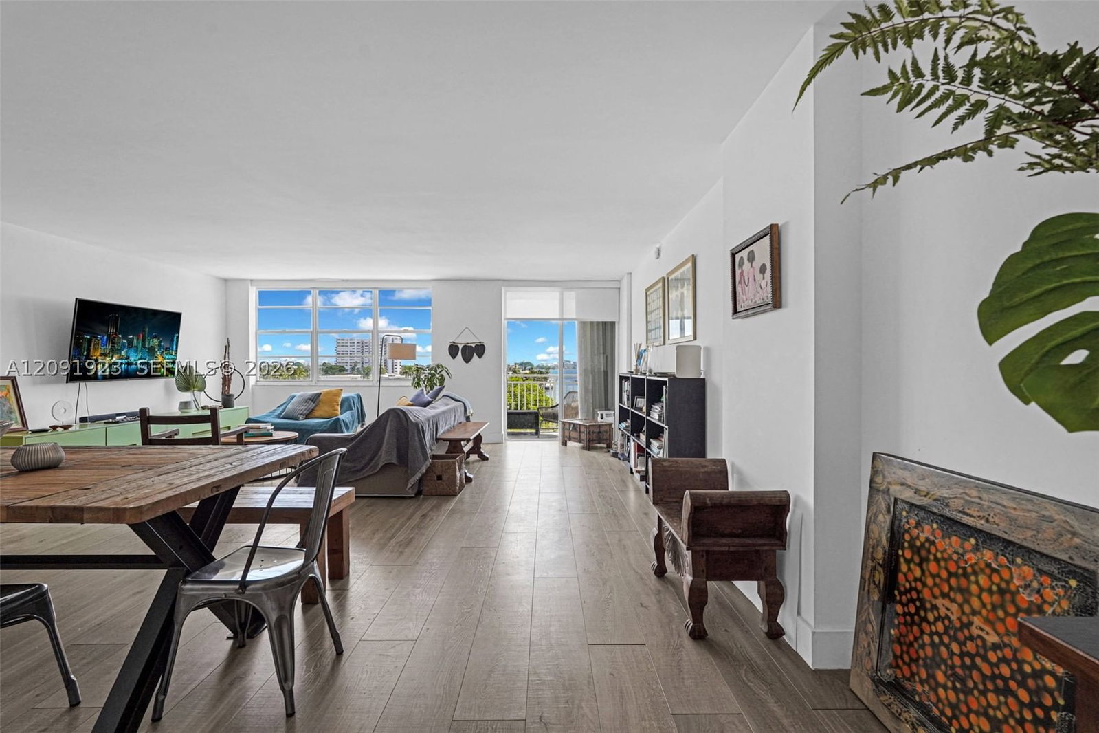 Real estate property located at 2100 Sans Souci Blvd C404, Miami-dade, Bayview Towers Condo Sout, North Miami, FL