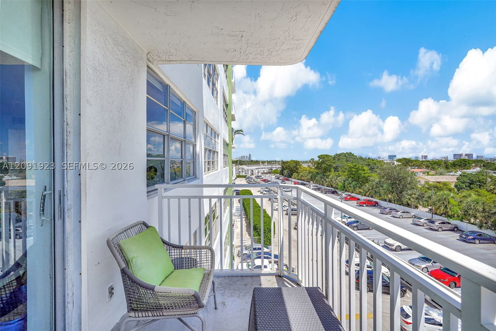 Real estate property located at 2100 Sans Souci Blvd C404, Miami-dade, Bayview Towers Condo Sout, North Miami, FL
