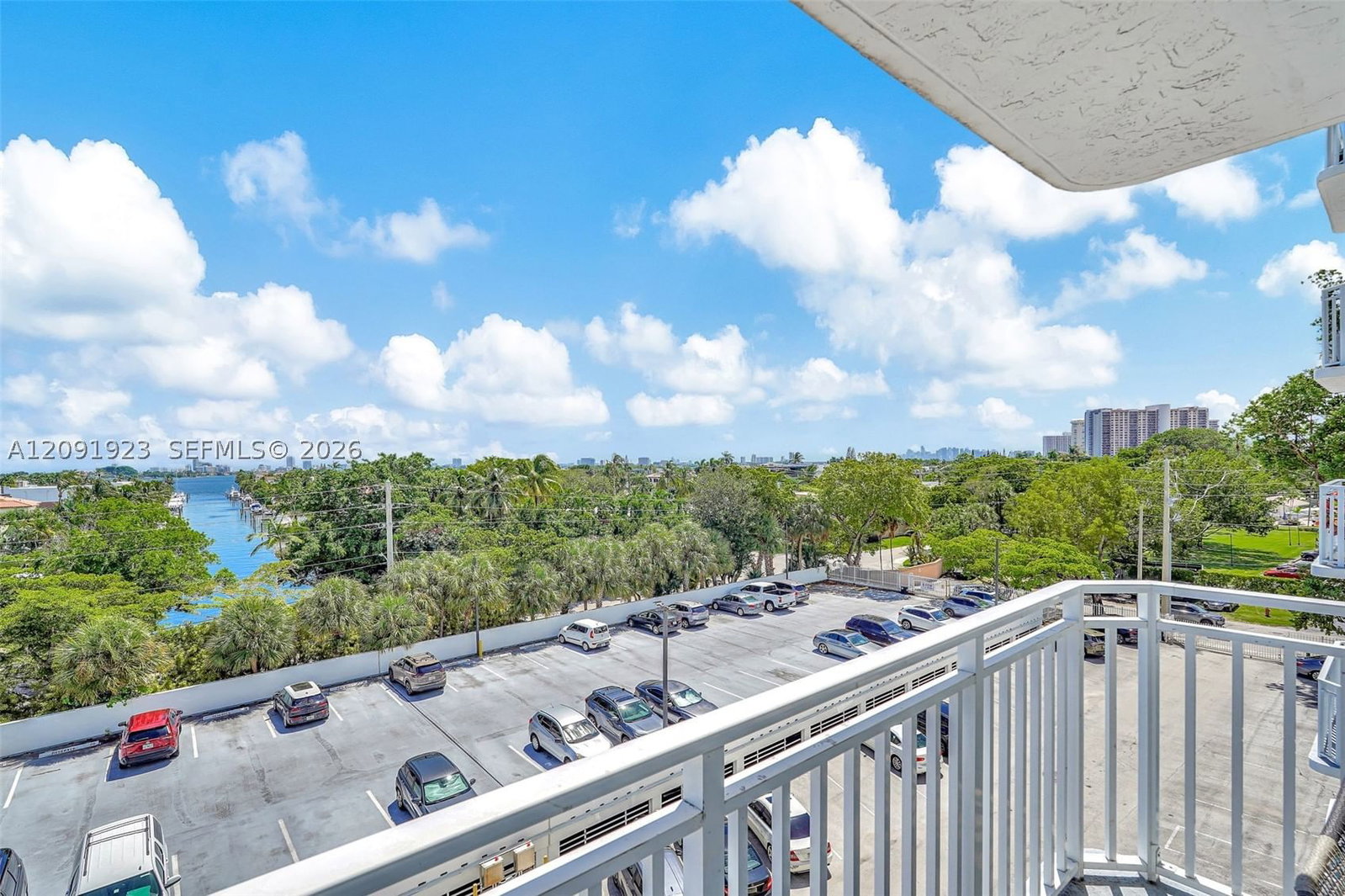 Real estate property located at 2100 Sans Souci Blvd C404, Miami-dade, Bayview Towers Condo Sout, North Miami, FL