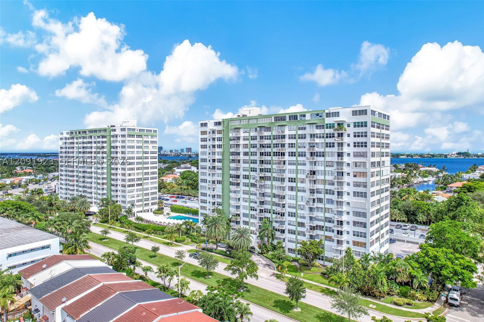 Real estate property located at 2100 Sans Souci Blvd C404, Miami-dade, Bayview Towers Condo Sout, North Miami, FL