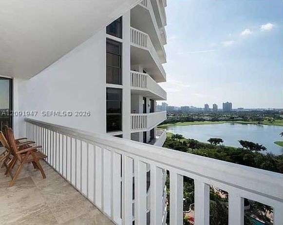 Real estate property located at 20281 Country Club Dr #1105, Miami-dade, Hamptons West Condo, Aventura, FL