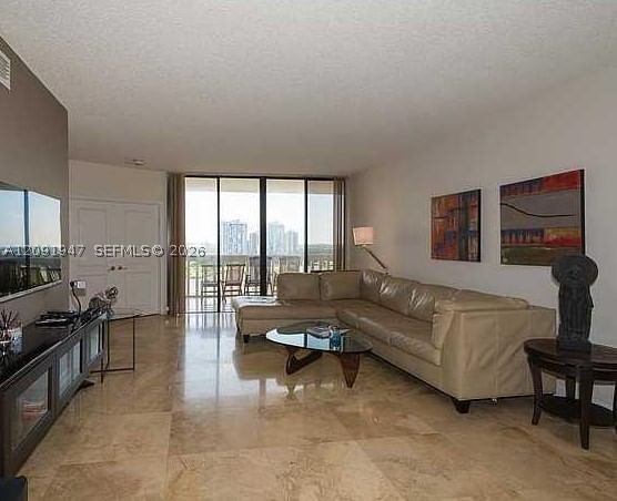 Real estate property located at 20281 Country Club Dr #1105, Miami-dade, Hamptons West Condo, Aventura, FL