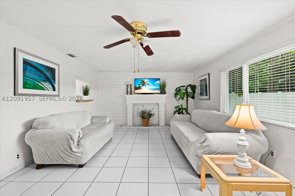 Real estate property located at , Broward, Boulevard Park, Pembroke Pines, FL
