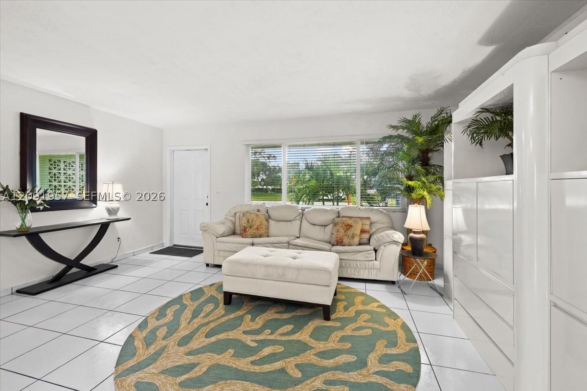 Real estate property located at , Broward, Boulevard Park, Pembroke Pines, FL