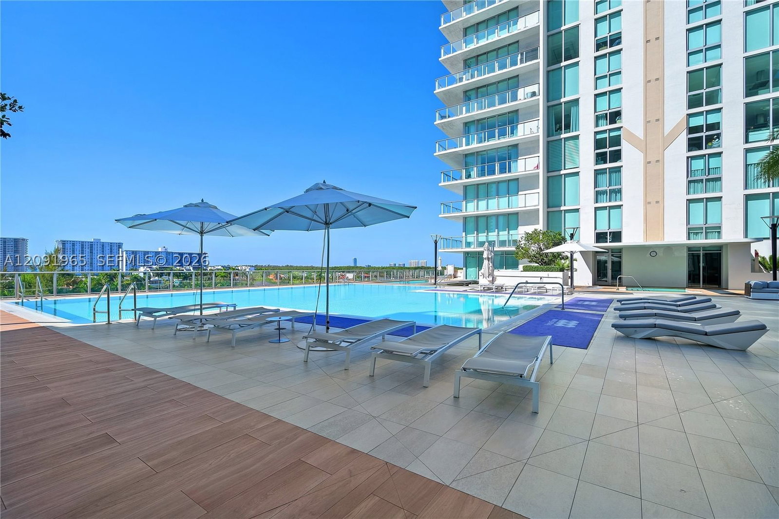 Real estate property located at 300 Sunny Isles Blvd #4-PH-03, Miami-dade, Parque Towers Condo, Sunny Isles Beach, FL