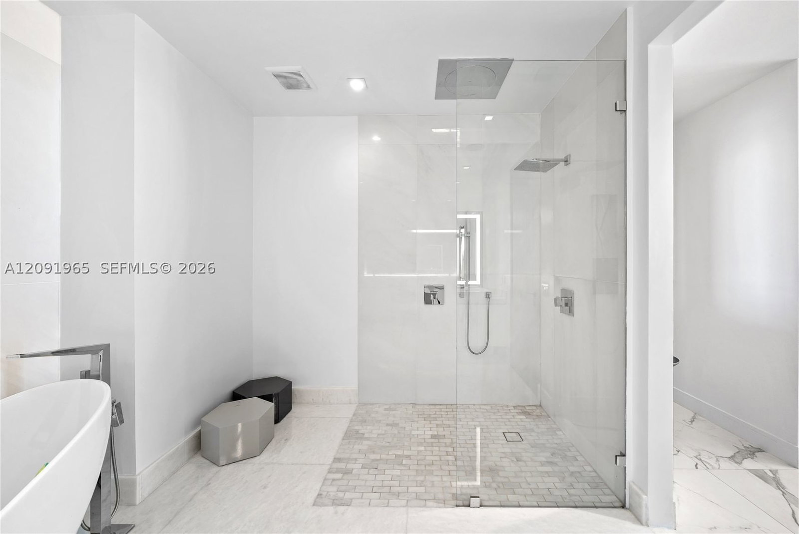 Real estate property located at 300 Sunny Isles Blvd #4-PH-03, Miami-dade, Parque Towers Condo, Sunny Isles Beach, FL