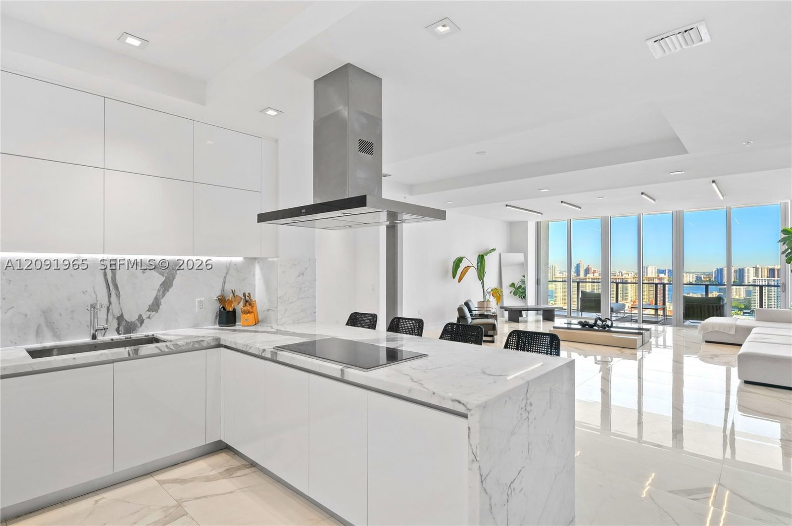 Real estate property located at 300 Sunny Isles Blvd #4-PH-03, Miami-dade, Parque Towers Condo, Sunny Isles Beach, FL