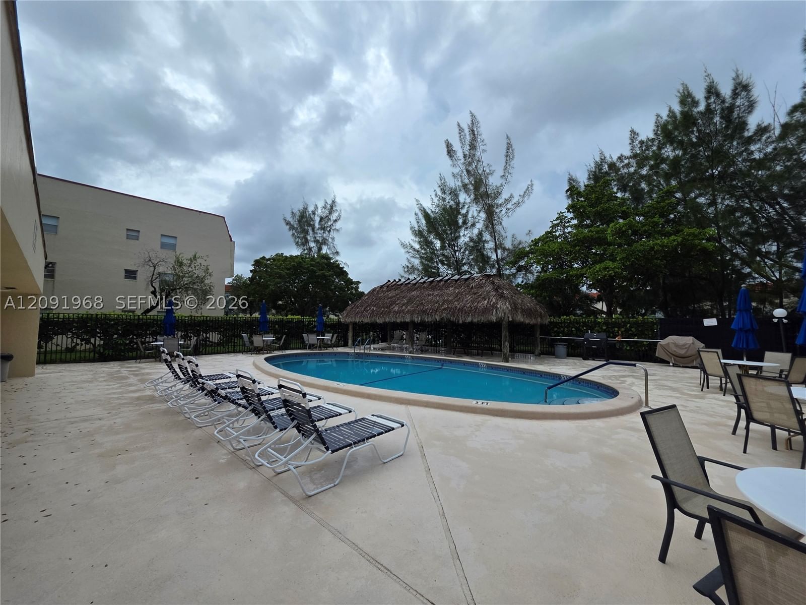 Real estate property located at 3071 Sunrise Lakes Dr #107, Broward, Sunrise Lakes 21 Condo, Sunrise, FL