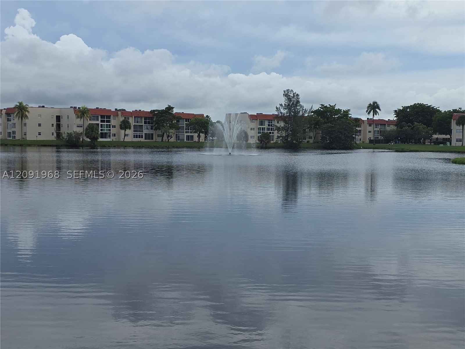 Real estate property located at 3071 Sunrise Lakes Dr #107, Broward, Sunrise Lakes 21 Condo, Sunrise, FL