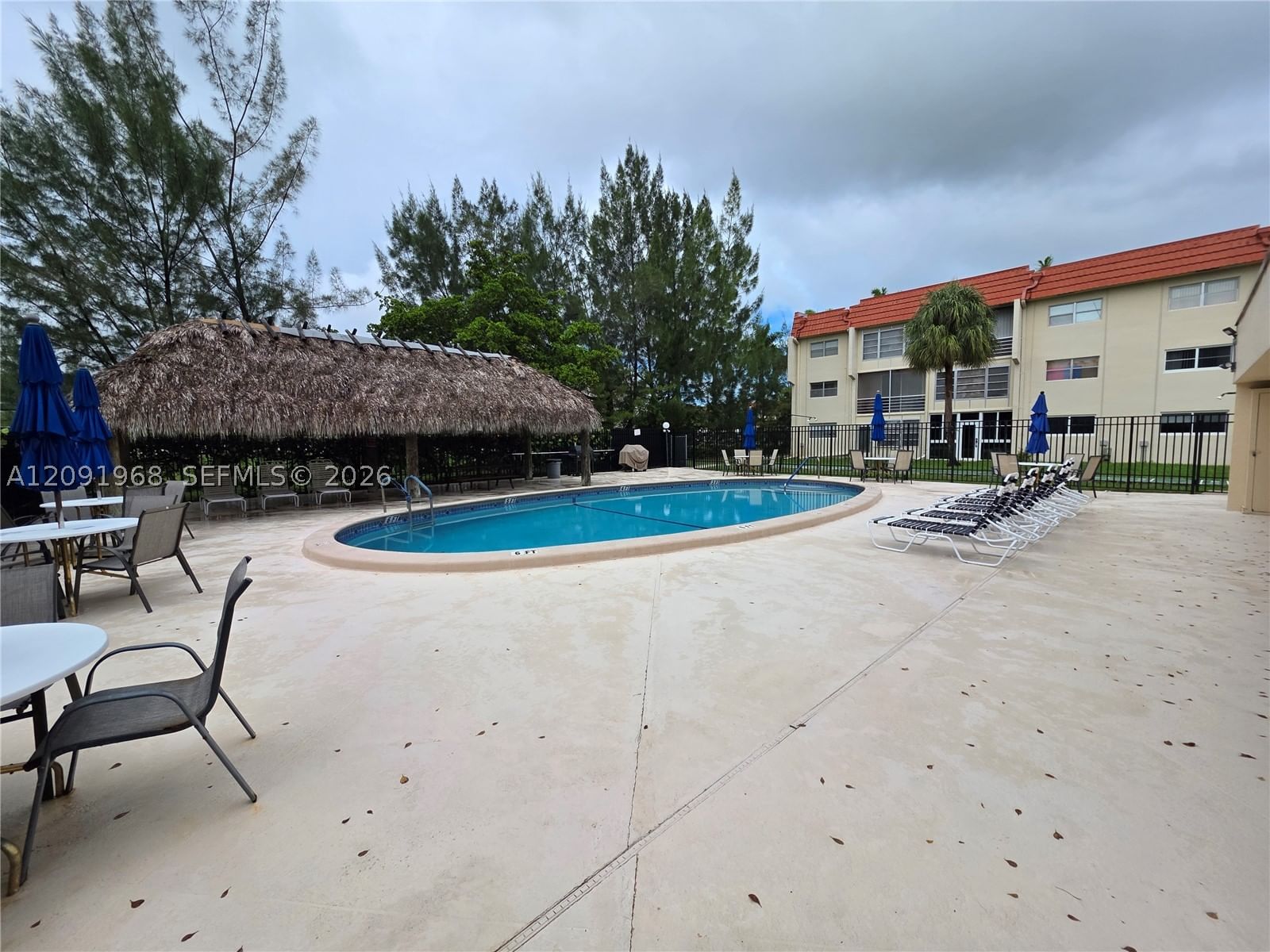 Real estate property located at 3071 Sunrise Lakes Dr #107, Broward, Sunrise Lakes 21 Condo, Sunrise, FL