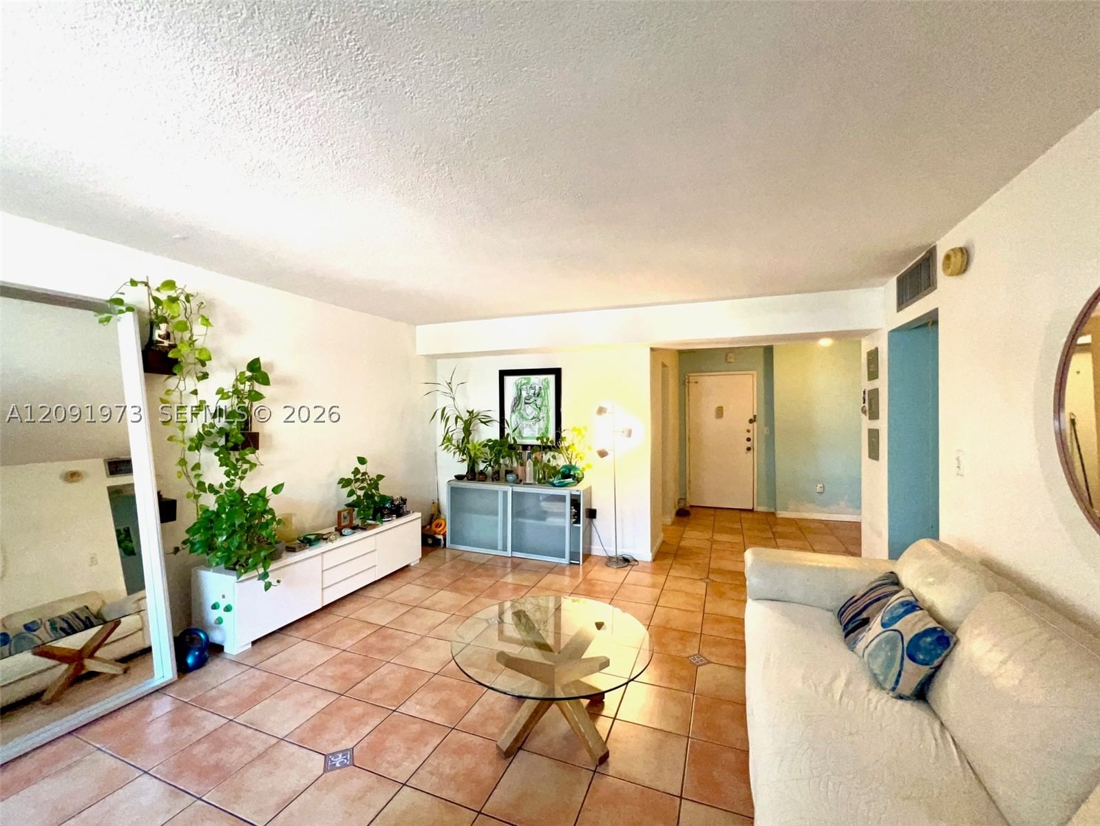 Real estate property located at 1658 Bay Rd #203, Miami-dade, Lincoln Palace Condo, Miami Beach, FL