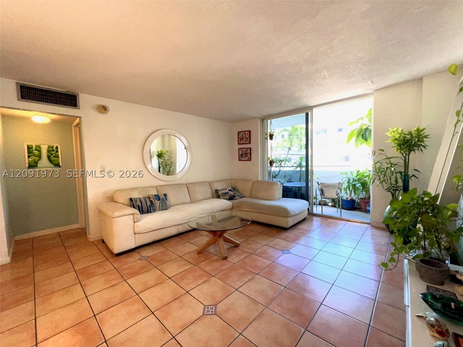 Real estate property located at 1658 Bay Rd #203, Miami-dade, Lincoln Palace Condo, Miami Beach, FL